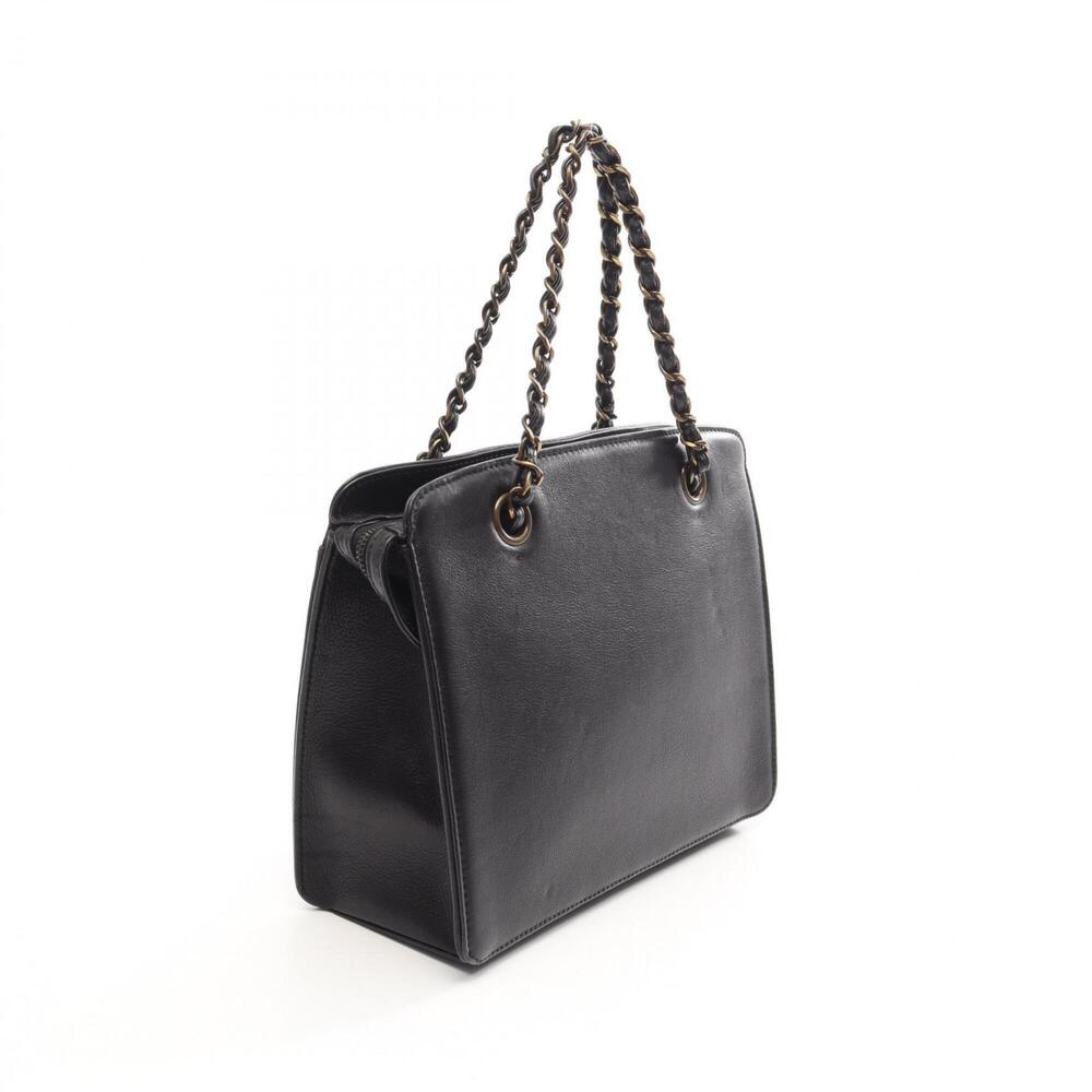 CHANEL Bag - Picture 2 of 15